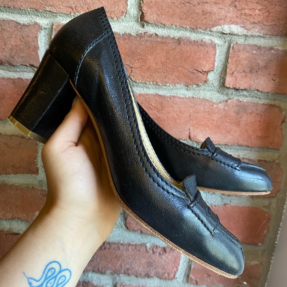 Authentic Chloe Loafers 90s - Picture 1 of 4